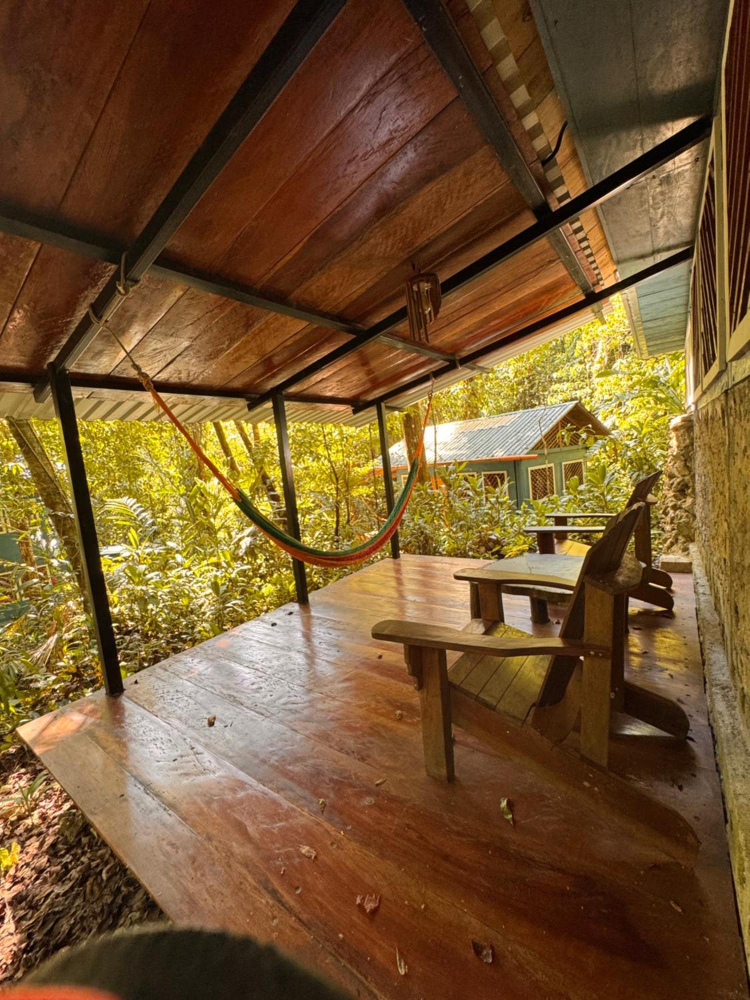 Finca Tatin Hotel Izabal エクステリア 写真