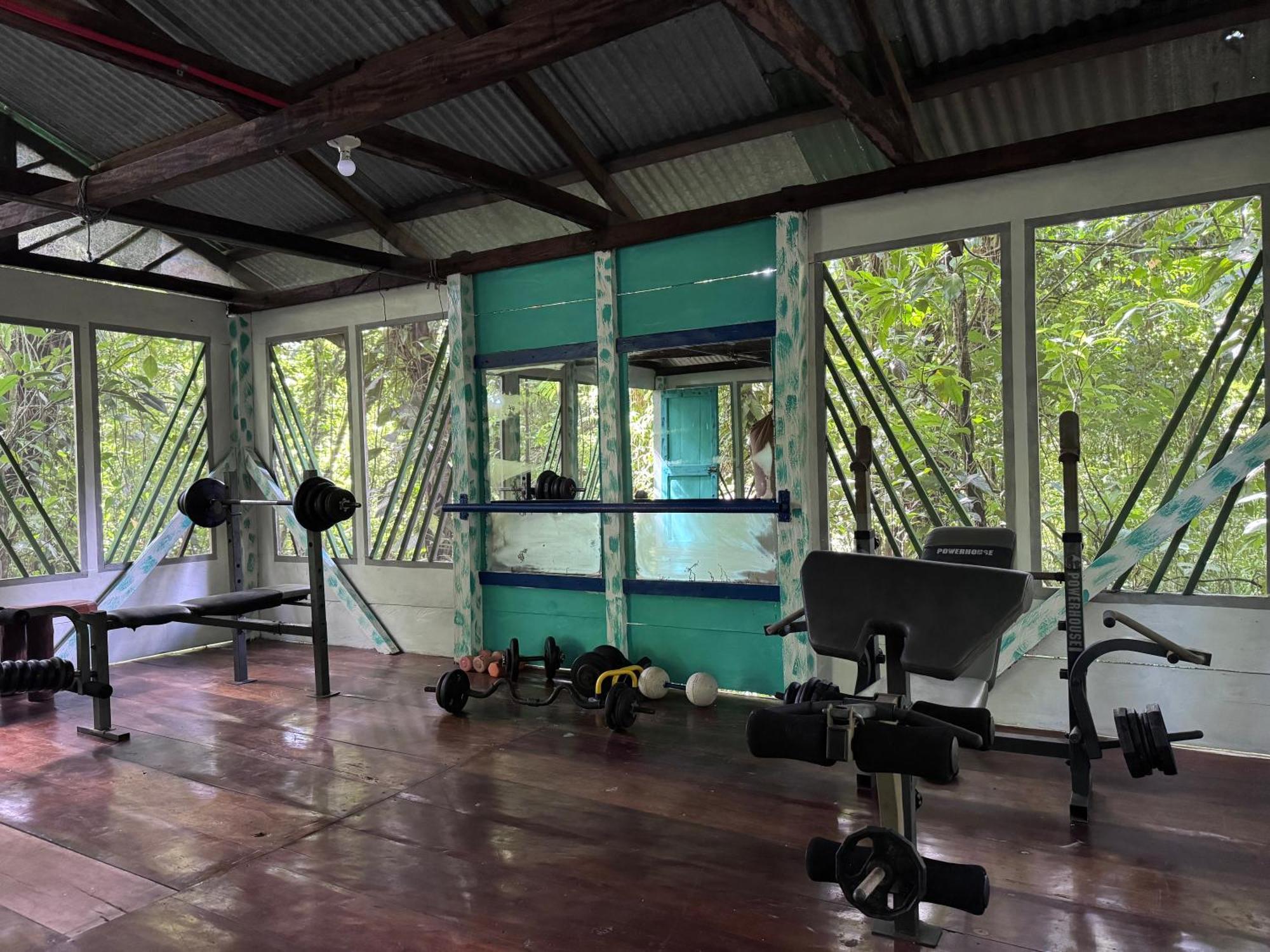 Finca Tatin Hotel Izabal エクステリア 写真