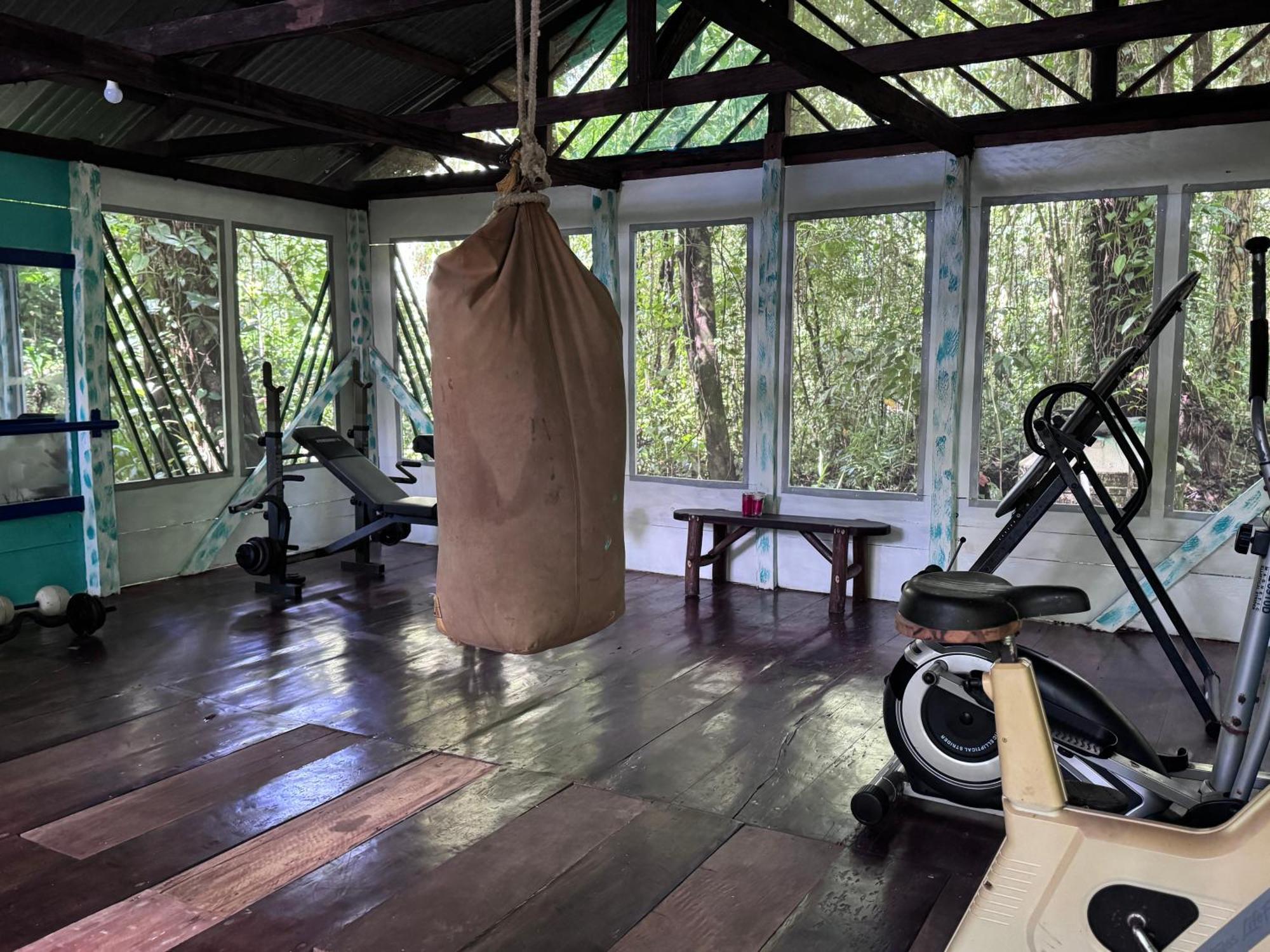 Finca Tatin Hotel Izabal エクステリア 写真